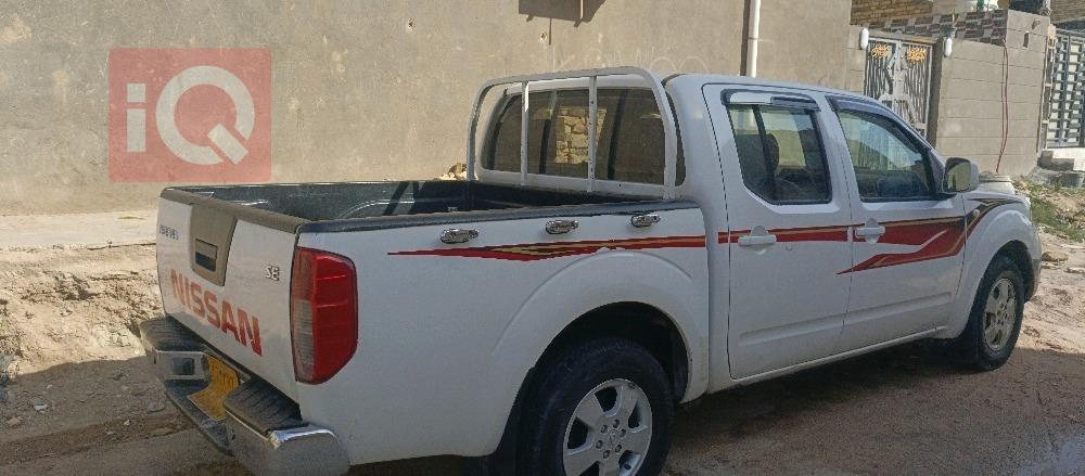 نيسان نافارا